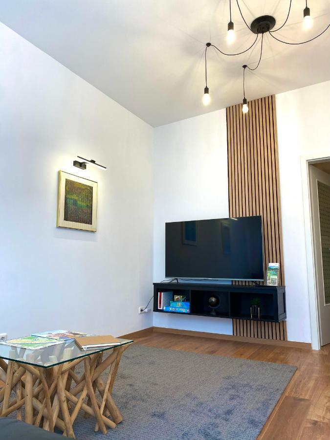 Lahn Kuesst Rhein - Ferienwohnung 兰施泰因 外观 照片